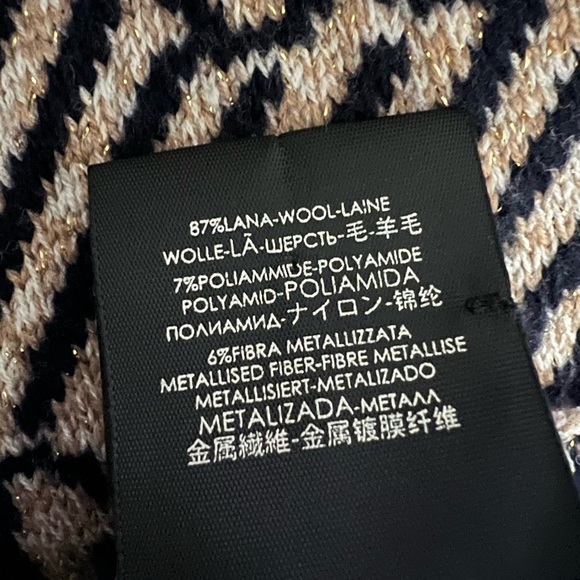 GUCCI Wool Scarf - Picture 6 of 7